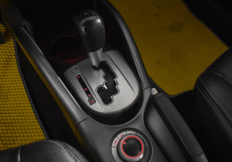 Подержанный автомобиль Mitsubishi Outlander 2011 года (18 фото)