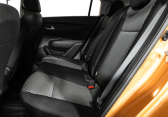 Подержанный автомобиль Kia Rio Hatchback 2020 года (10 фото)