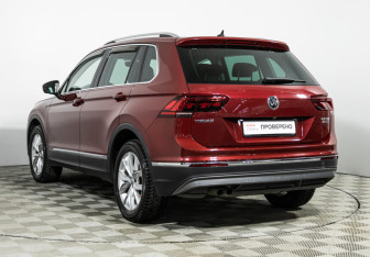 Подержанный автомобиль Volkswagen Tiguan 2017 года (7 фото)