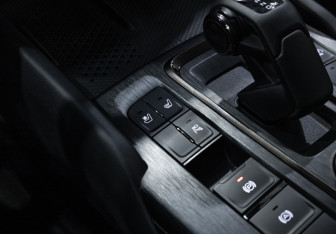 Подержанный автомобиль Haval H9 2024 года (35 фото)