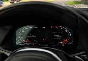 Подержанный автомобиль BMW X5 2019 года (16 фото)