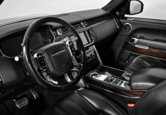 Подержанный автомобиль Land Rover Range Rover 2015 года (9 фото)