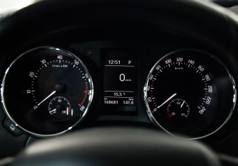 Подержанный автомобиль Skoda Yeti 2016 года (12 фото)
