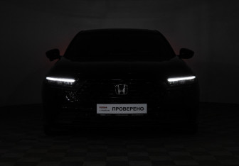 Подержанный автомобиль Honda Accord Sedan 2023 года (35 фото)