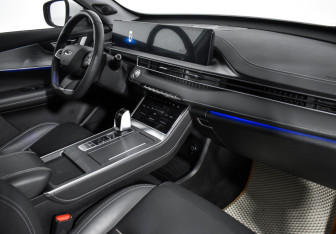 Подержанный автомобиль Chery Tiggo 7 Pro Max 2023 года (14 фото)