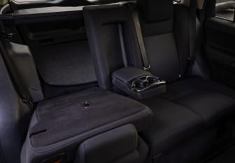 Подержанный автомобиль Land Rover Freelander 2013 года (25 фото)