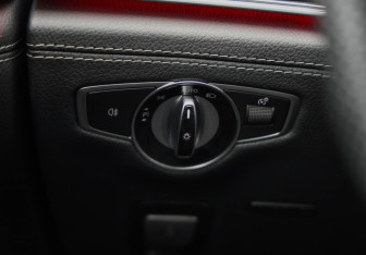 Подержанный автомобиль Mercedes-Benz AMG GT Liftback 2021 года (26 фото)