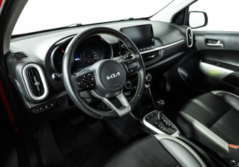 Подержанный автомобиль Kia Picanto 2022 года (11 фото)
