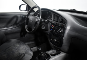 Подержанный автомобиль Chevrolet Lanos 2007 года (13 фото)