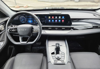 Подержанный автомобиль Chery Tiggo 7 Pro Max 2025 года (15 фото)