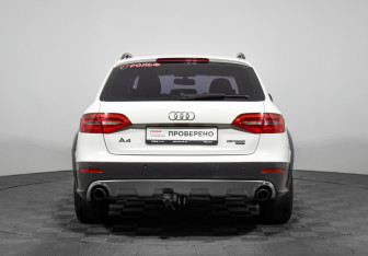 Подержанный автомобиль Audi A4 allroad 2012 года (6 фото)