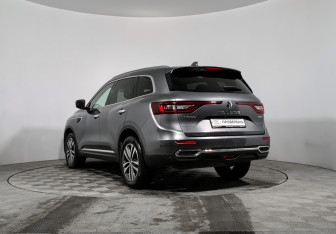 Подержанный автомобиль Renault Koleos 2017 года (7 фото)
