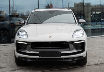 Новый Porsche Macan 2025 (2 фото)