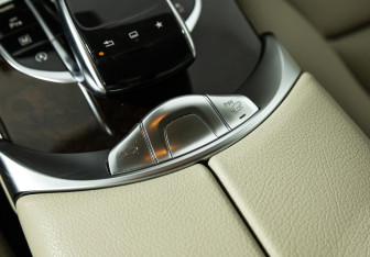 Подержанный автомобиль Mercedes-Benz GLC Coupe 2015 года (19 фото)