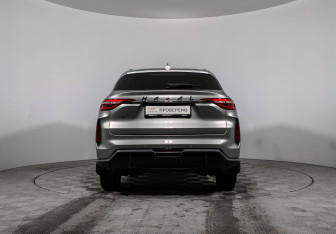 Подержанный автомобиль Haval F7 2024 года (6 фото)