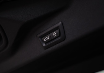 Подержанный автомобиль BMW X5 2021 года (39 фото)