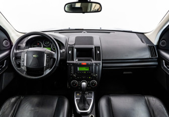 Подержанный автомобиль Land Rover Freelander 2007 года (10 фото)