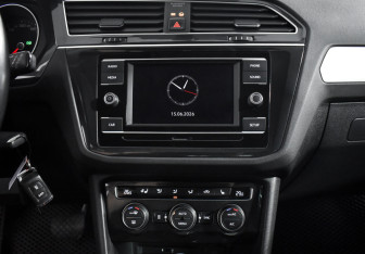 Подержанный автомобиль Volkswagen Tiguan 2018 года (14 фото)