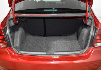 Подержанный автомобиль Volkswagen Polo Sedan 2019 года (21 фото)