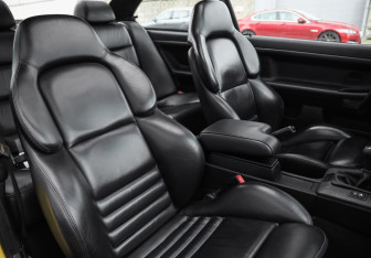 Подержанный автомобиль BMW M3 Coupe 1994 года (24 фото)