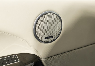 Подержанный автомобиль Land Rover Range Rover 2013 года (26 фото)