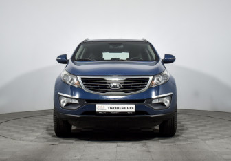 Подержанный автомобиль Kia Sportage 2011 года (2 фото)