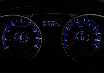Подержанный автомобиль Hyundai ix35 2012 года (20 фото)