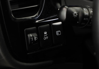 Подержанный автомобиль Mitsubishi Outlander 2018 года (20 фото)