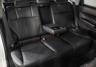 Подержанный автомобиль Subaru Forester Suv 2016 года (25 фото)
