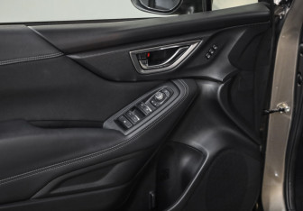Подержанный автомобиль Subaru Forester Suv 2020 года (19 фото)