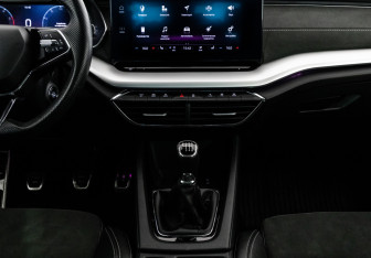 Подержанный автомобиль Mazda 6 Sedan 2019 года (12 фото)