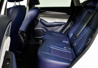 Подержанный автомобиль Haval F7 2022 года (11 фото)