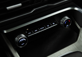 Подержанный автомобиль Belgee X50 2024 года (18 фото)