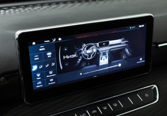 Подержанный автомобиль Haval Jolion 2023 года (17 фото)