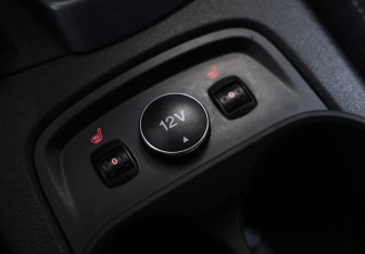 Подержанный автомобиль Ford Focus Hatchback 2013 года (16 фото)