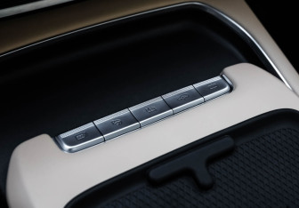 Подержанный автомобиль Voyah Free 2023 года (20 фото)