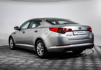 Подержанный автомобиль Kia Optima Sedan 2013 года (7 фото)