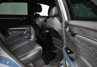 Подержанный автомобиль Voyah Free 2023 года (12 фото)