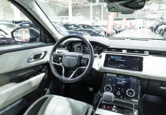Подержанный автомобиль Land Rover Range Rover Velar 2021 года (19 фото)