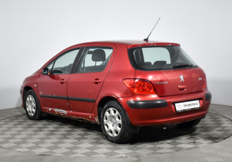 Подержанный автомобиль Peugeot 307 Hatchback 2007 года (7 фото)