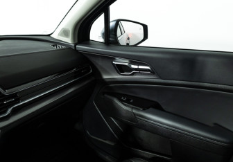 Подержанный автомобиль Kia Sportage 2025 года (20 фото)