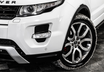 Подержанный автомобиль Land Rover Range Rover Evoque 2011 года (2 фото)