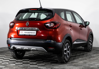 Подержанный автомобиль Renault Kaptur 2020 года (5 фото)