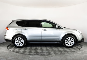 Подержанный автомобиль Subaru Tribeca 2007 года (4 фото)