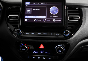 Подержанный автомобиль Hyundai Solaris Sedan 2020 года (16 фото)