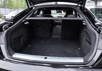 Подержанный автомобиль Audi A5 Liftback 2019 года (32 фото)