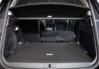 Подержанный автомобиль Citroen C5 Aircross 2020 года (32 фото)