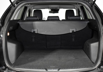 Подержанный автомобиль Mazda CX-5 2012 года (21 фото)