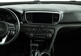 Подержанный автомобиль Kia Sportage 2021 года (14 фото)