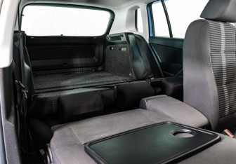 Подержанный автомобиль Volkswagen Tiguan 2011 года (18 фото)